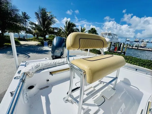 Slide: The Image of Sportsman Tournament 214 Bay Boat 2022 - 6