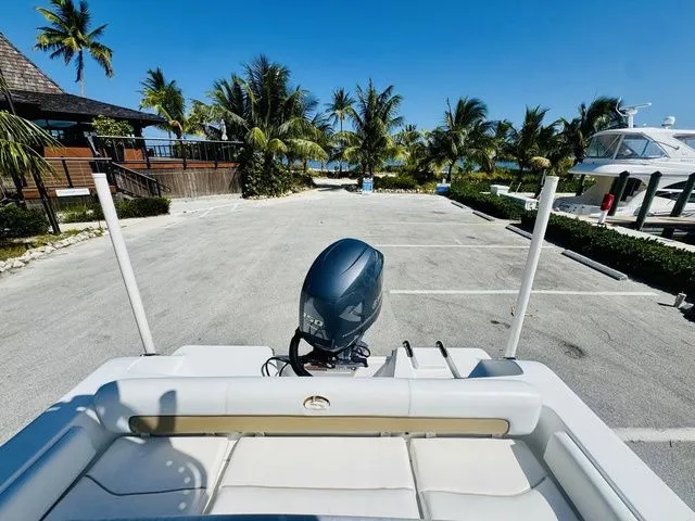 Slide: The Image of Sportsman Heritage 211 Center Console 2013 - 6