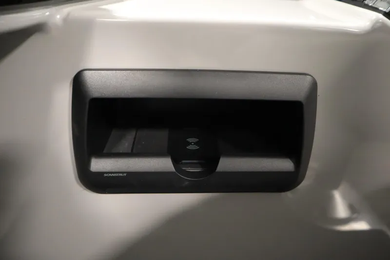 Slide: The Image of 2025 Bentley Pontoons Elite 253 Admiral Tri-toon dashboard with integrated technology feature. - 30