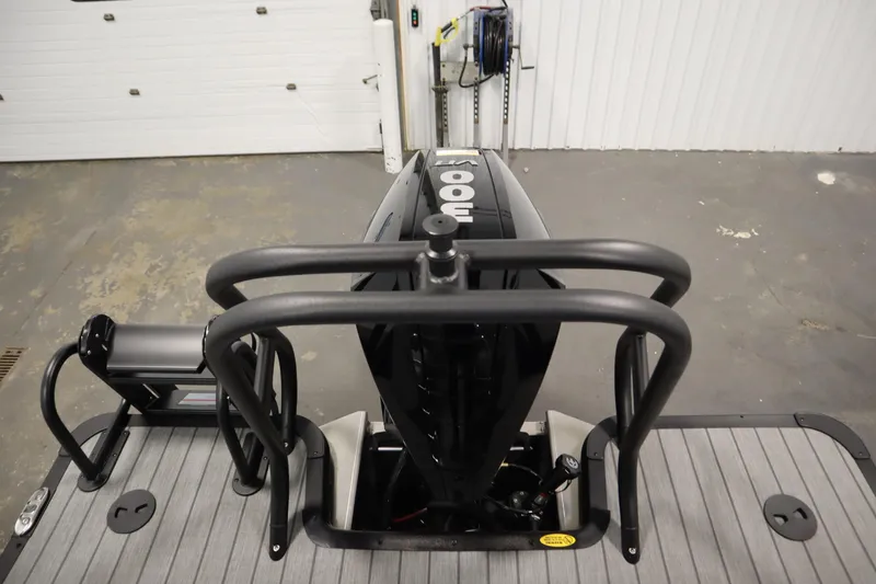 Slide: The Image of 2025 Bentley Pontoons Elite 253 Admiral Tri-toon rear view with motor and railing. - 44