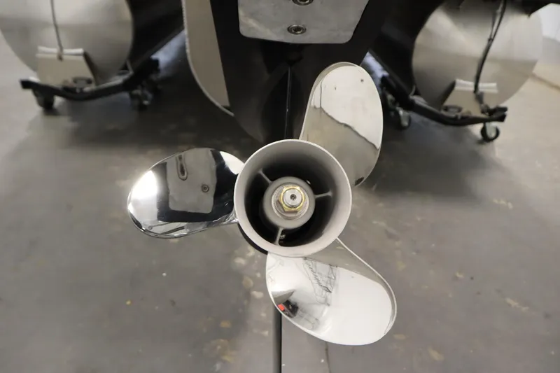 Slide: The Image of Propeller of 2025 Bentley Pontoons Elite 253 Admiral Tri-toon, showcasing sleek design. - 48