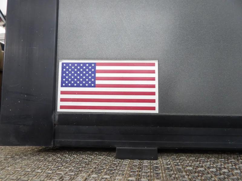 Slide: The Image of Viaggio Lago 20U 2022 - 8