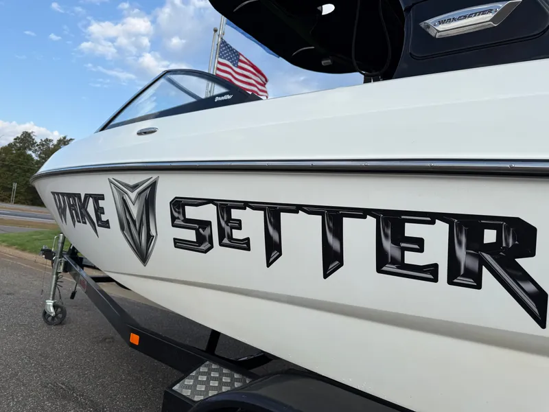 Slide: The Image of Malibu Wakesetter 20 VTX 2008 - 12