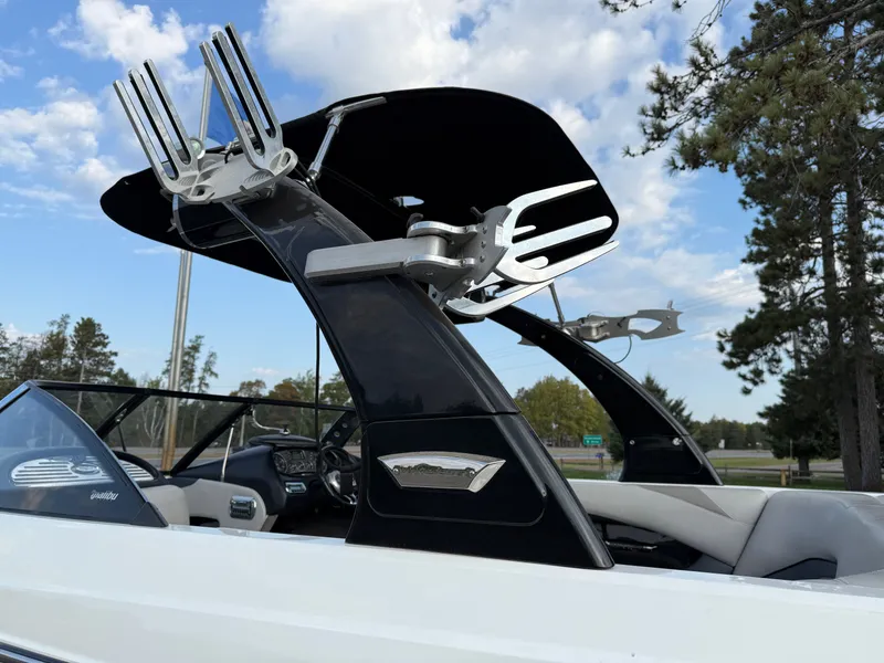 Slide: The Image of Malibu Wakesetter 20 VTX 2008 - 13