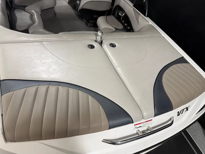 Slide: The Image of Malibu Wakesetter 20 VTX 2008 - 25