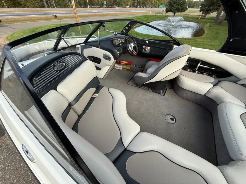 Slide: The Image of Malibu Wakesetter 20 VTX 2008 - 3