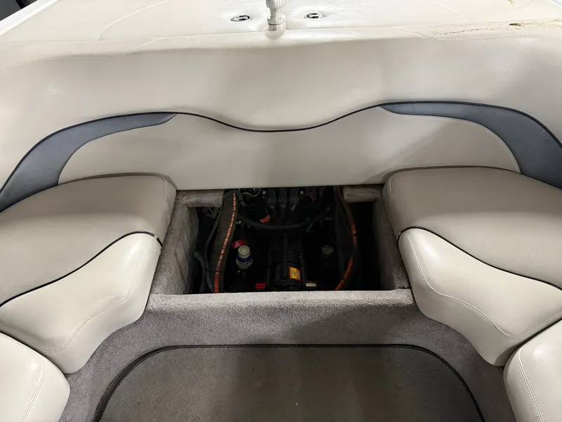 Slide: The Image of Malibu Wakesetter 20 VTX 2008 - 32