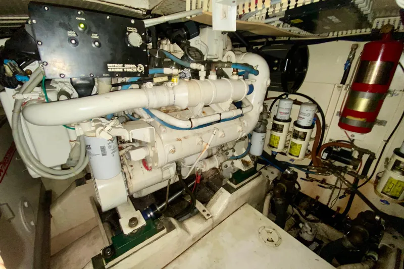 Slide: The Image of Engine room of 1999 Neptunus 54 Hardtop Express with Detroit Diesel marine engine. - 70