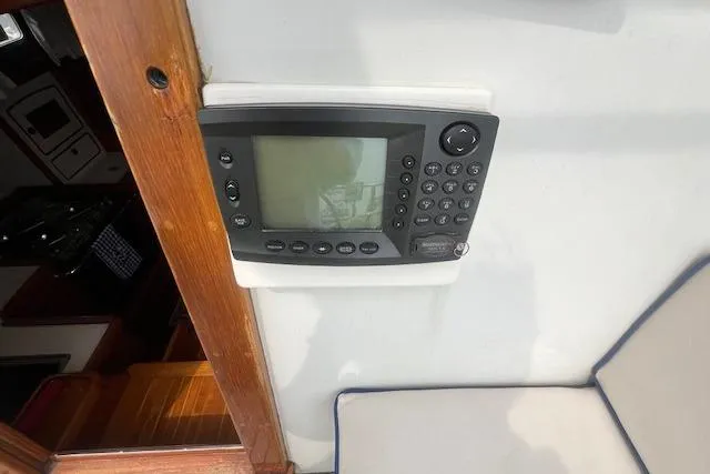 Slide: The Image of Control panel on 1986 Little Harbor AFt Cockpit K/CB Sloop sailboat. - 34