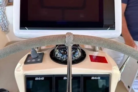 Slide: The Image of Full B&G suite - 13