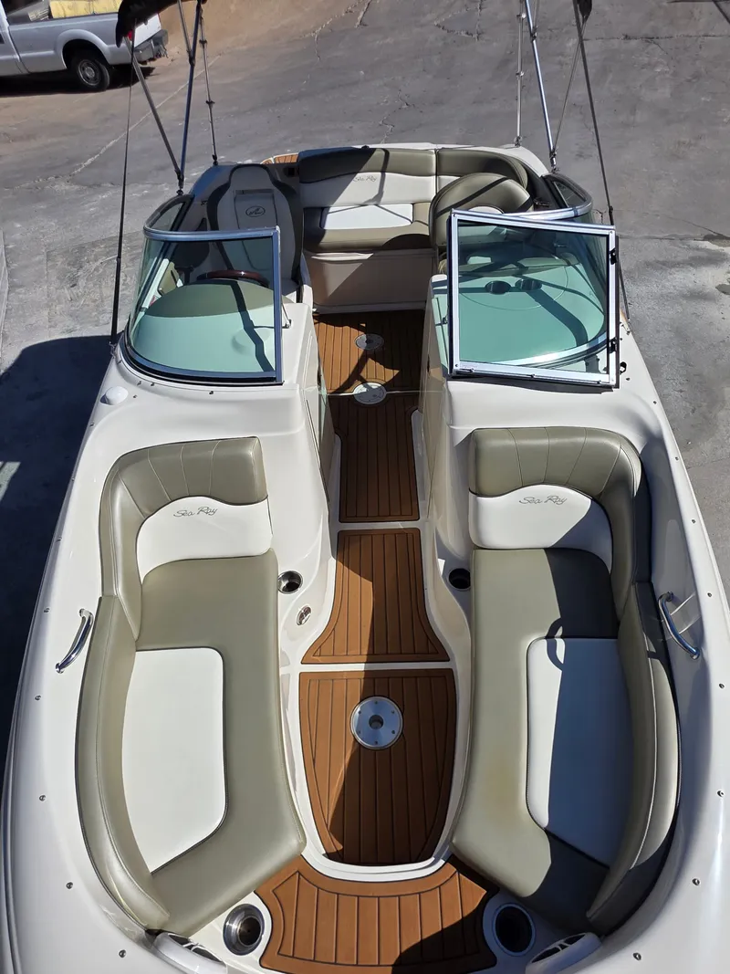 Slide: The Image of Sea Ray 200 Sundeck 2007 - 18