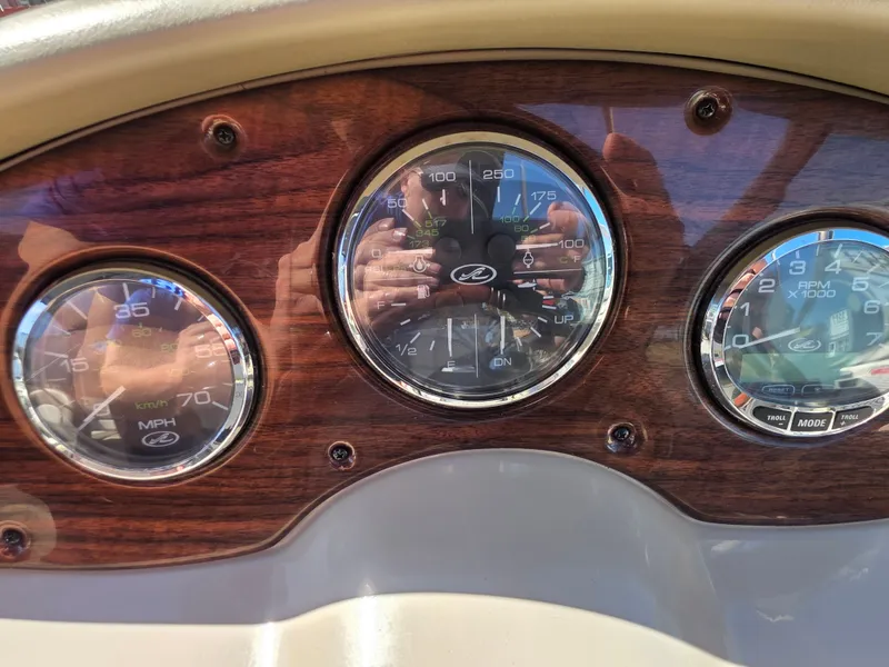 Slide: The Image of Sea Ray 200 Sundeck 2007 - 22