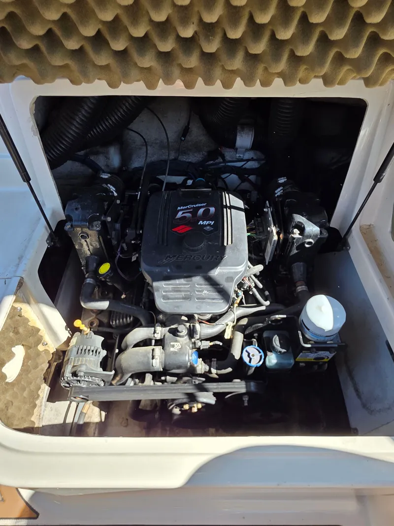 Slide: The Image of Sea Ray 200 Sundeck 2007 - 24