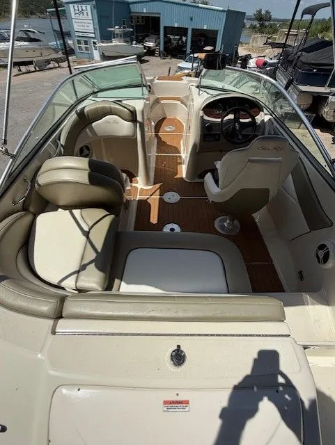 Slide: The Image of Sea Ray 200 Sundeck 2007 - 3