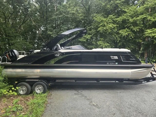 Slide: The Image of Bennington 25QXSBWA 2018 - 2