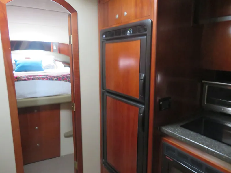 Slide: The Image of Cruisers 42 Express 2007 - 7