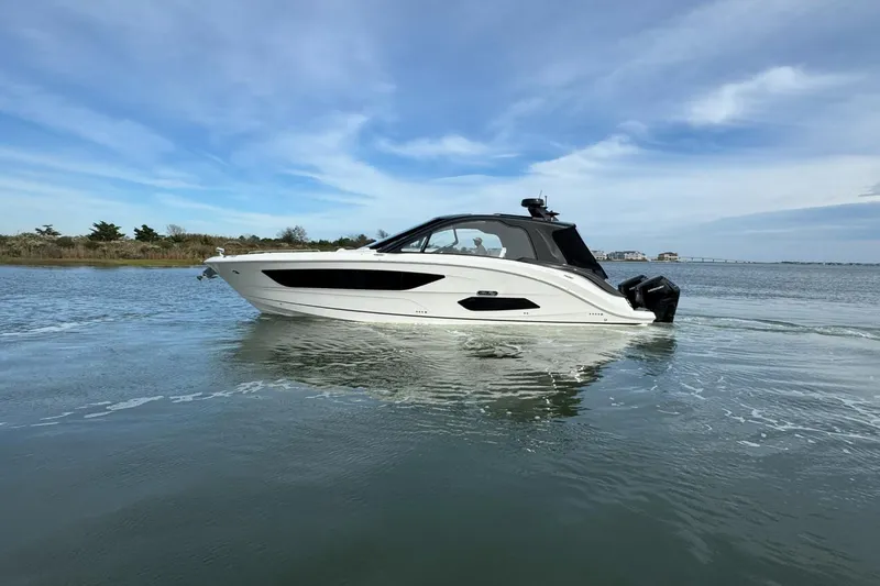 Slide: The Image of Sea Ray Sundancer 370 Outboard 2026 - 2