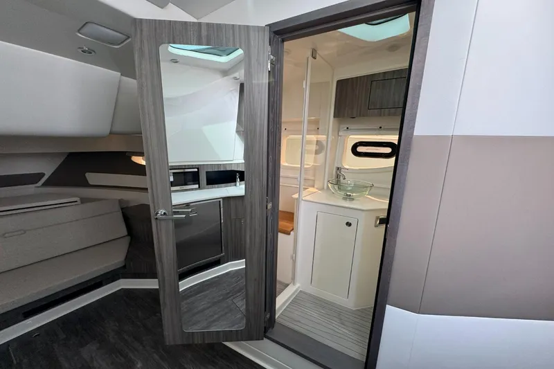 Slide: The Image of Sea Ray Sundancer 370 Outboard 2026 - 48