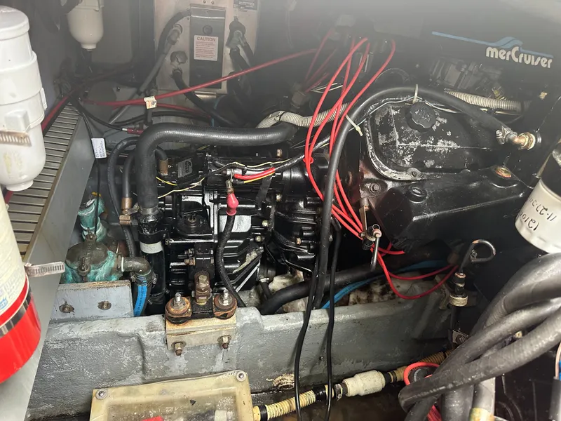 Slide: The Image of Sea Ray 350 Sundancer 1991 - 37