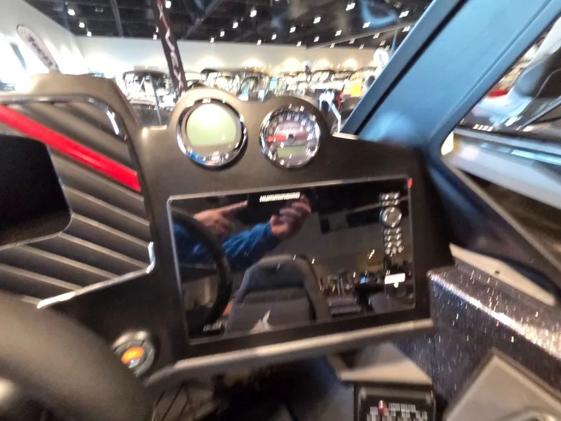 Slide: The Image of Vexus DVX22s 2026 - 24