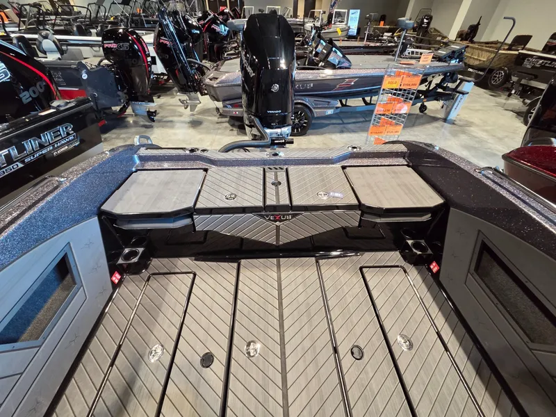 Slide: The Image of Vexus DVX22s 2026 - 26