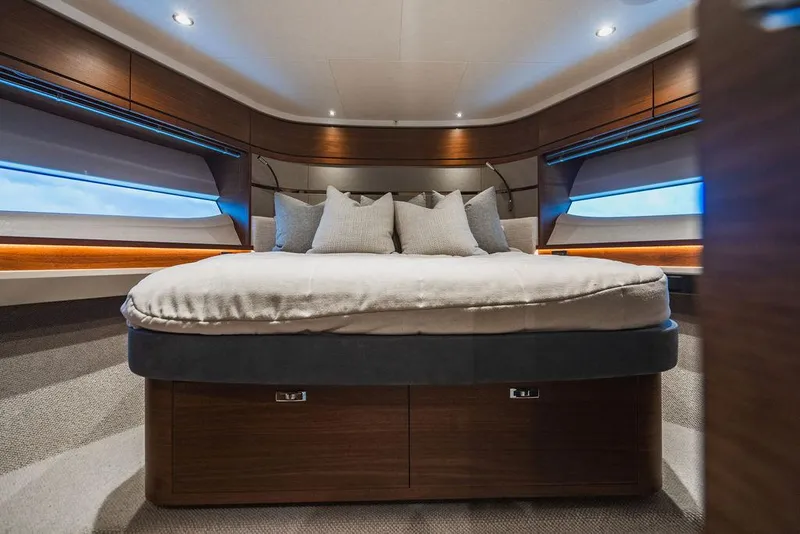 Slide: The Image of Princess S66 2022 - 113