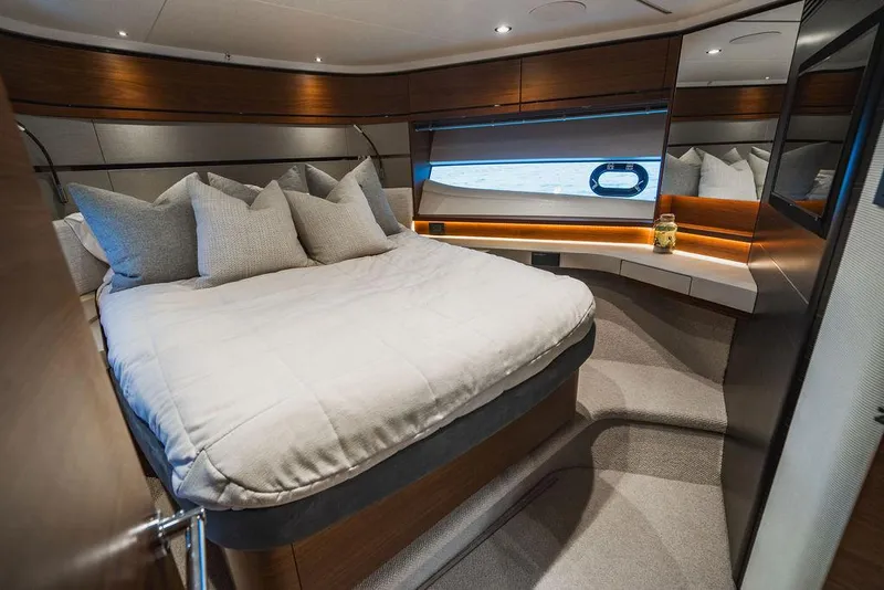 Slide: The Image of Princess S66 2022 - 117