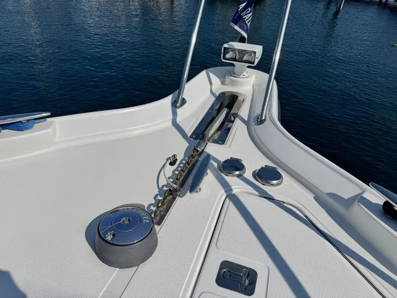 Slide: The Image of Tiara 4300 Sovran 2006 - 31