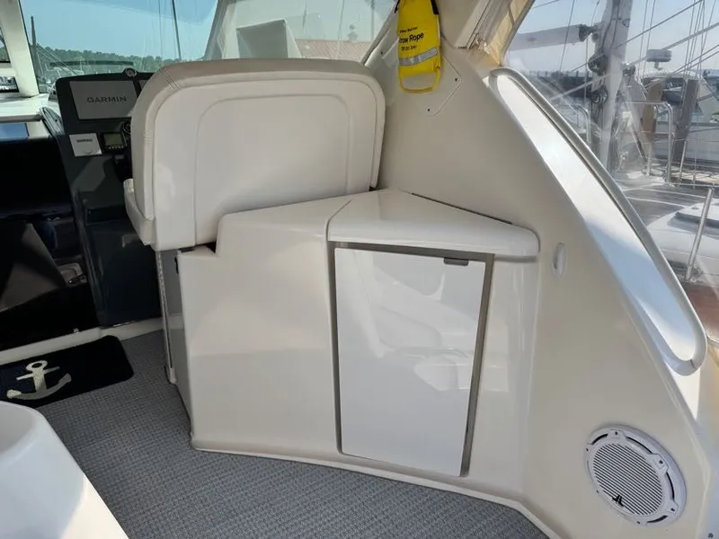 Slide: The Image of Tiara 4300 Sovran 2006 - 8