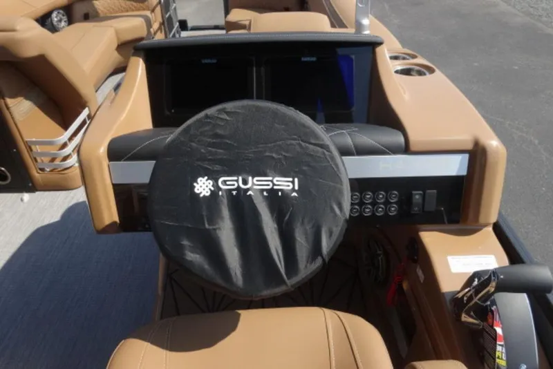 Slide: The Image of Steering wheel of 2026 Harris Grand Mariner 250 boat with Gussi Italia cover. - 5