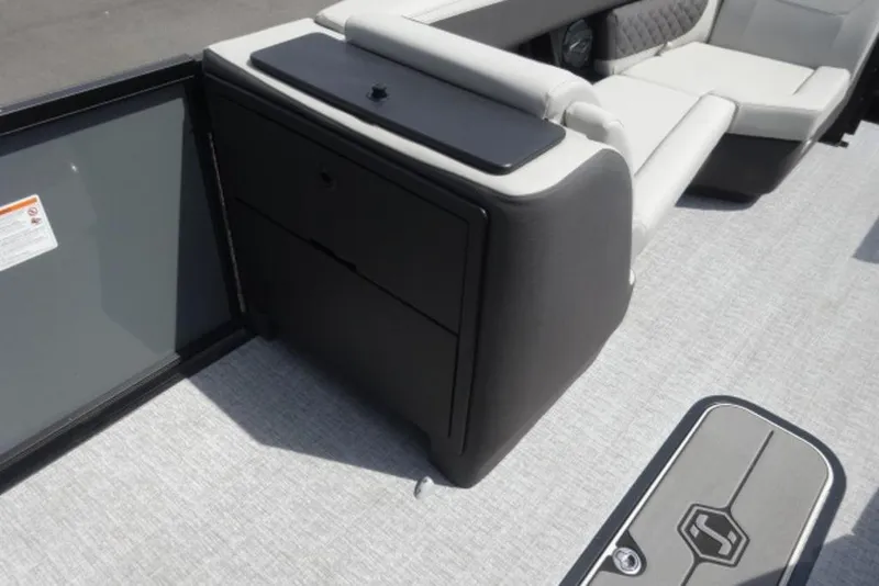 Slide: The Image of 2026 Harris Sunliner 250 interior with sleek seating and modern design elements. - 10