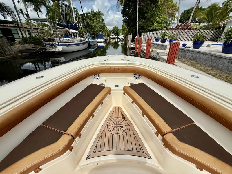 Slide: The Image of Scout 350LXF 2016 - 13