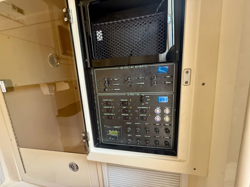 Slide: The Image of Scout 350LXF 2016 - 21