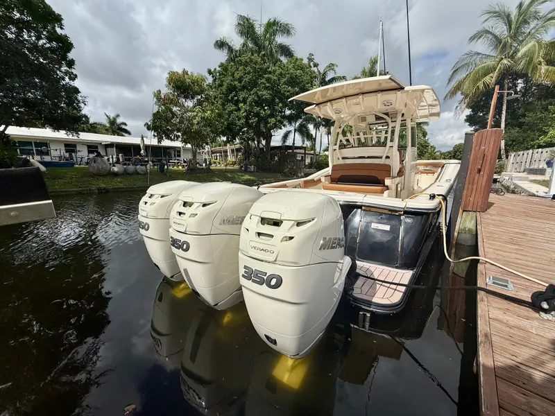 Slide: The Image of Scout 350LXF 2016 - 24