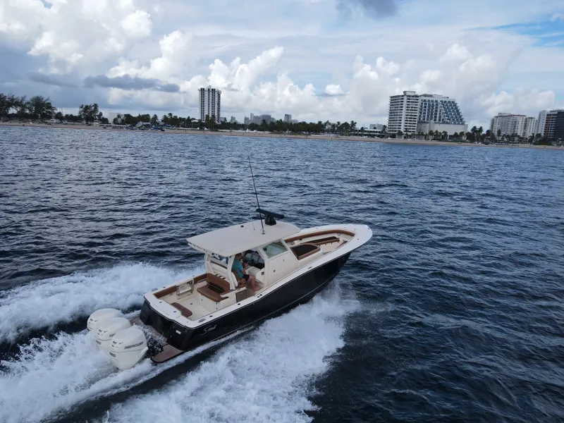 Slide: The Image of Scout 350LXF 2016 - 3