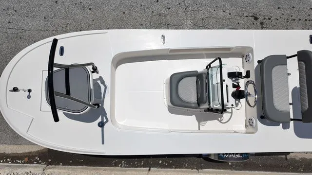 Slide: The Image of Spyder FX17 Flicker 2026 - 19