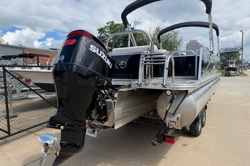 Slide: The Image of 2022 Avalon Catalina VRL 25' pontoon boat with Suzuki outboard motor. - 7