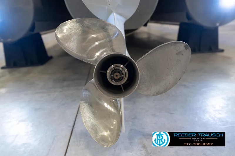 Slide: The Image of Close-up of a 2020 Leisurecraft 2435 LX boat propeller in a showroom. - 48
