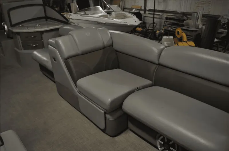 Slide: The Image of Premier 290 Grand View 2014 - 16