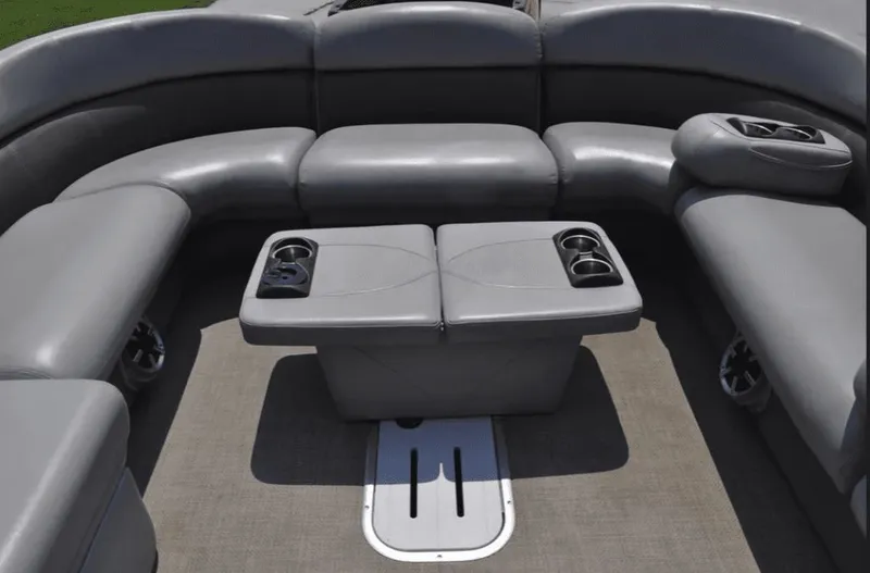 Slide: The Image of Premier 290 Grand View 2014 - 7