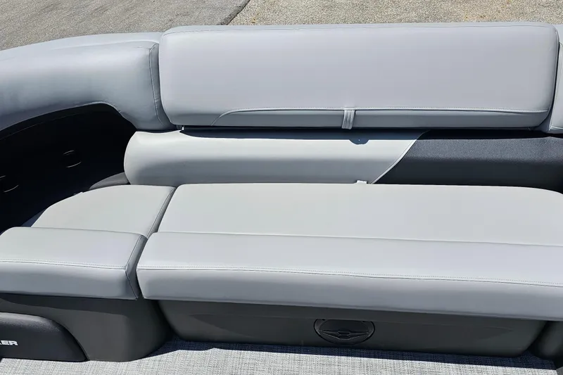 Slide: The Image of 2026 Sun Tracker SportFish 20 DLX boat seating with gray upholstery. - 10