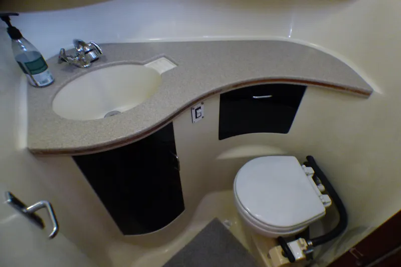 Slide: The Image of Bathroom interior of 1993 Hunter 40.5 yacht with sink and toilet. - 39