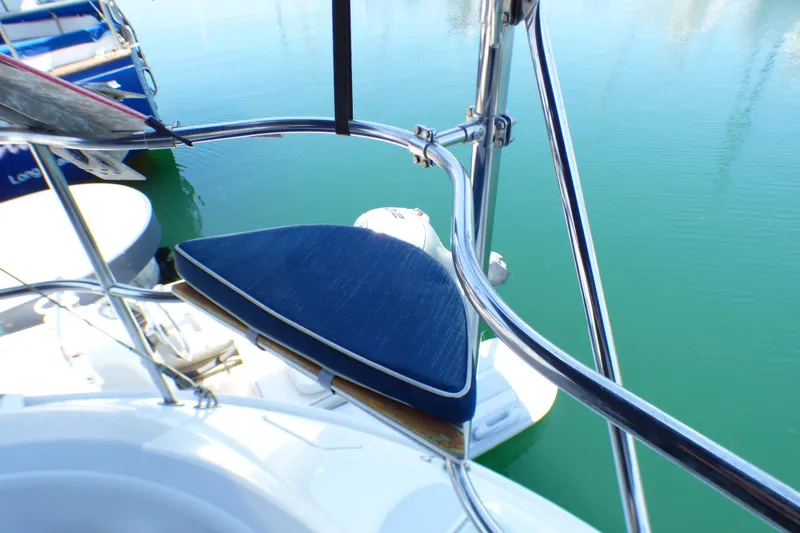 Slide: The Image of Sailboat deck view with blue cushion, Hunter 40.5, 1993 model. - 57