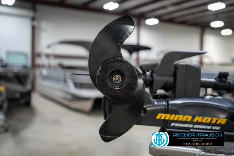 Slide: The Image of Close-up of Minn Kota motor propeller on 2014 Lund 1650 Rebel XS boat. - 54