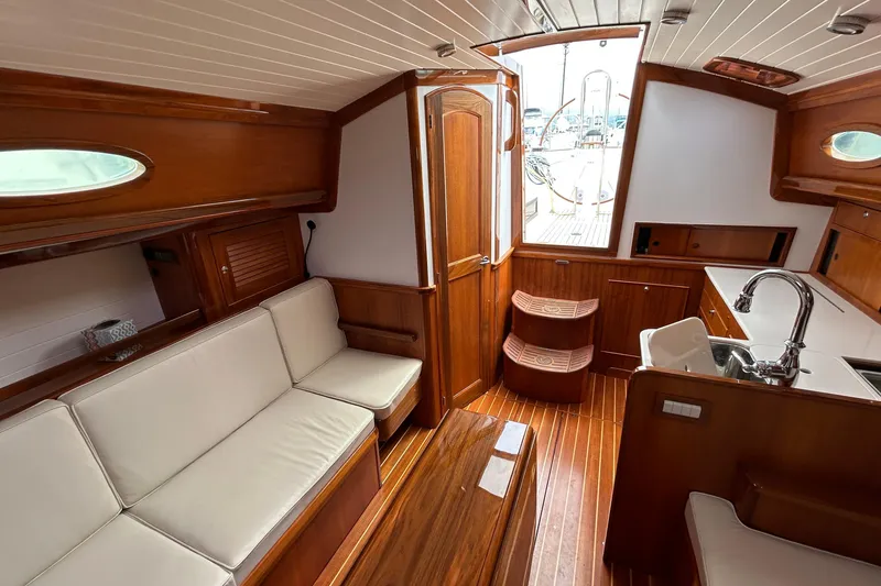 Slide: The Image of Salon Looking Aft - 21