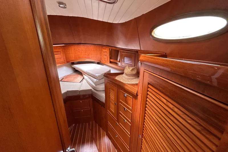 Slide: The Image of Fwd Cabin 2 - 32