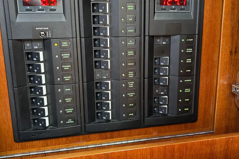 Slide: The Image of Electrical Panel - 37