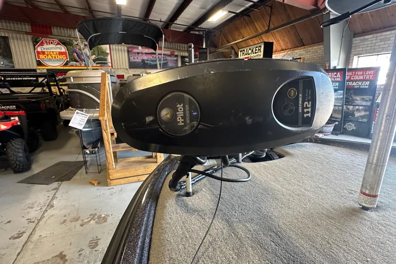 Slide: The Image of 2021 Bass Cat Pantera II boat with iPilot trolling motor in showroom. - 25
