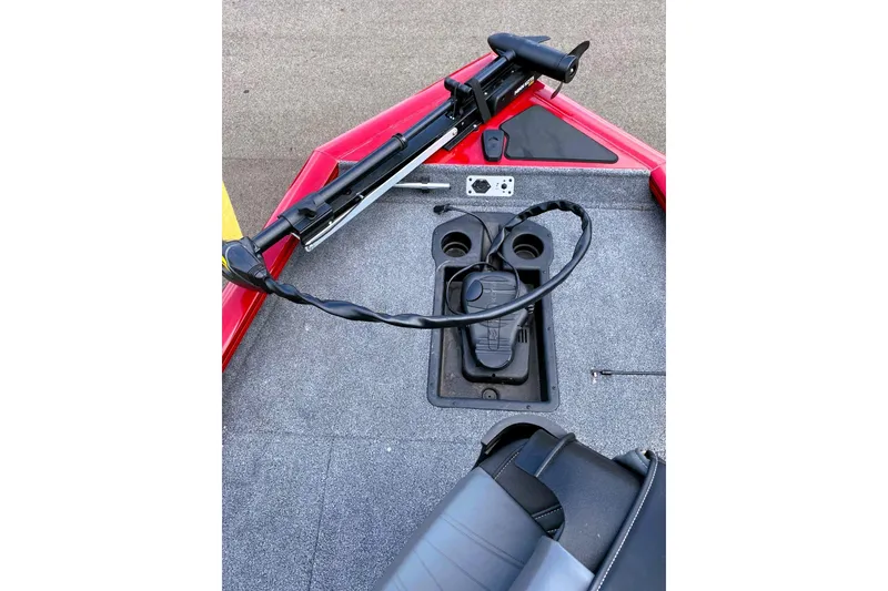 Slide: The Image of 2022 Tracker Pro Team 175 TXW boat deck with trolling motor and foot pedal. - 5