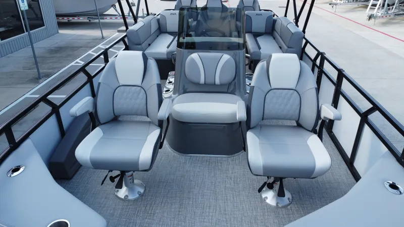 Slide: The Image of Avalon VNT85CC F23 2025 - 21